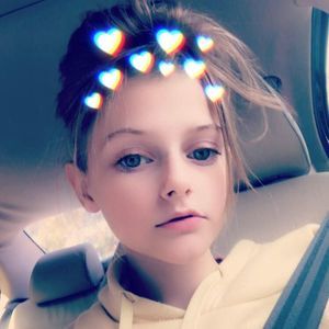 Meet your Posher, Hailey